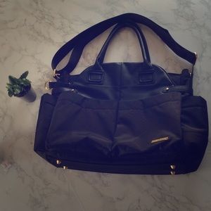 EUC Skip Hop diaper bag chelsea in black